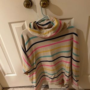 THML short sleeved poncho